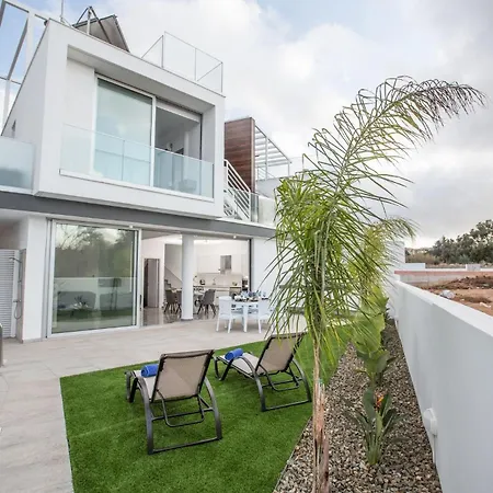 Βίλα Prol24,brand New 2bdr With Pool,close To Fig Tree Bay Πρωταράς