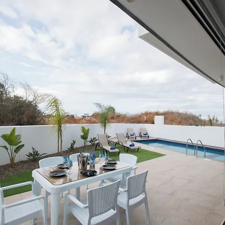 Villa Prol24,brand New 2bdr With Pool,close To Fig Tree Bay