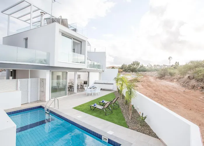 Prol24,brand New 2bdr With Pool,close To Fig Tree Bay * Protaras